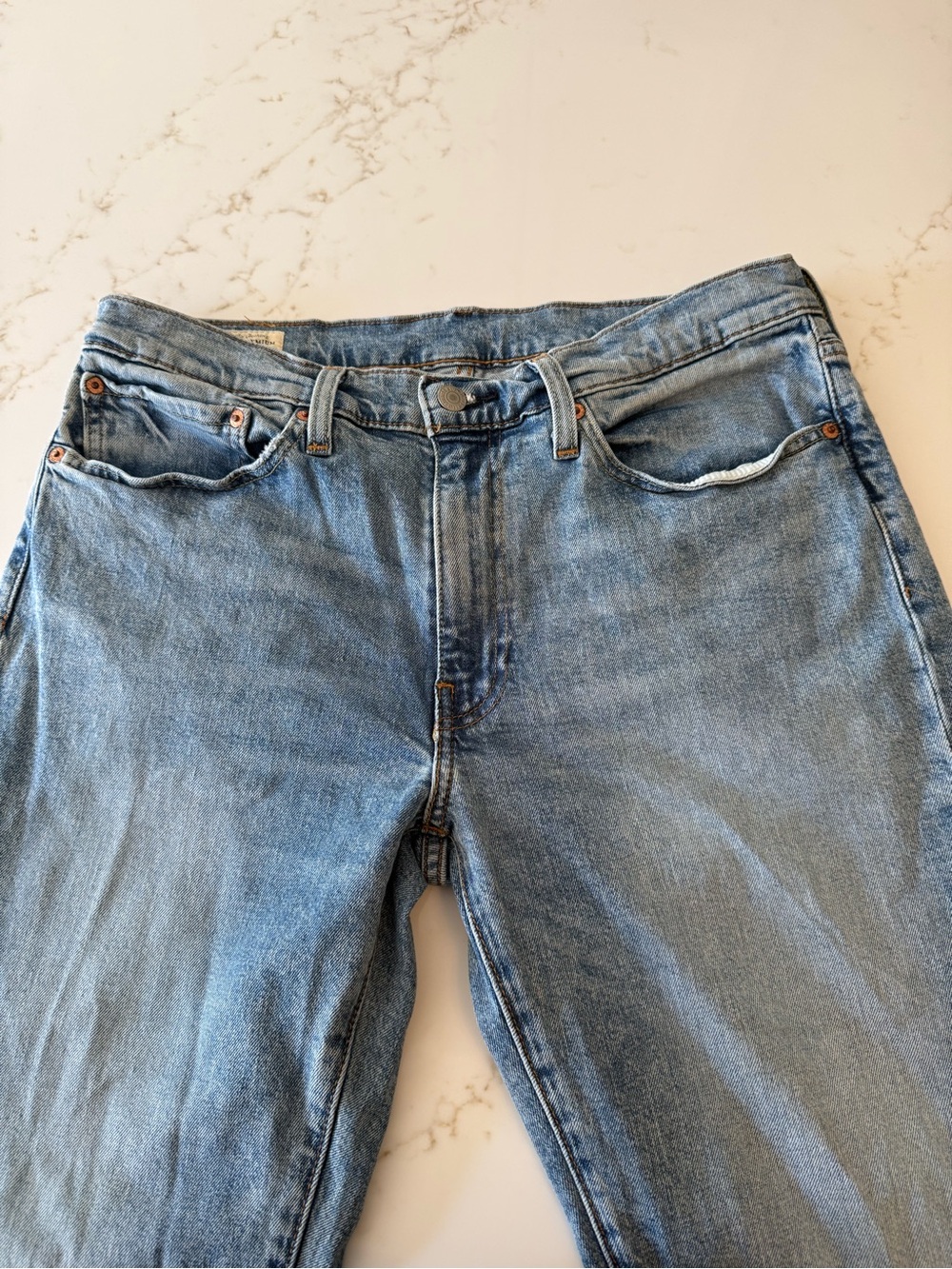 Levi's Men's Light Blue Straight Jeans